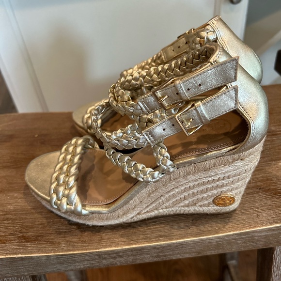 Worn once Tory Burch Bailey Wedge Sandal Sz 6 - Picture 4 of 9